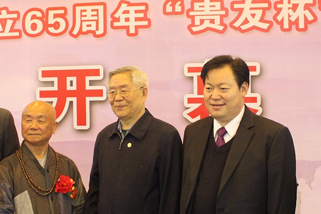 國務(wù)院新聞辦原副主任楊正泉與貴友集團董事局主席張金洲合影 國務(wù)院新聞辦原副主任楊正泉與貴友集團董事局主席張金洲合影
